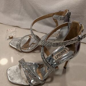 Badgley Mischka Silver Strappy Heels